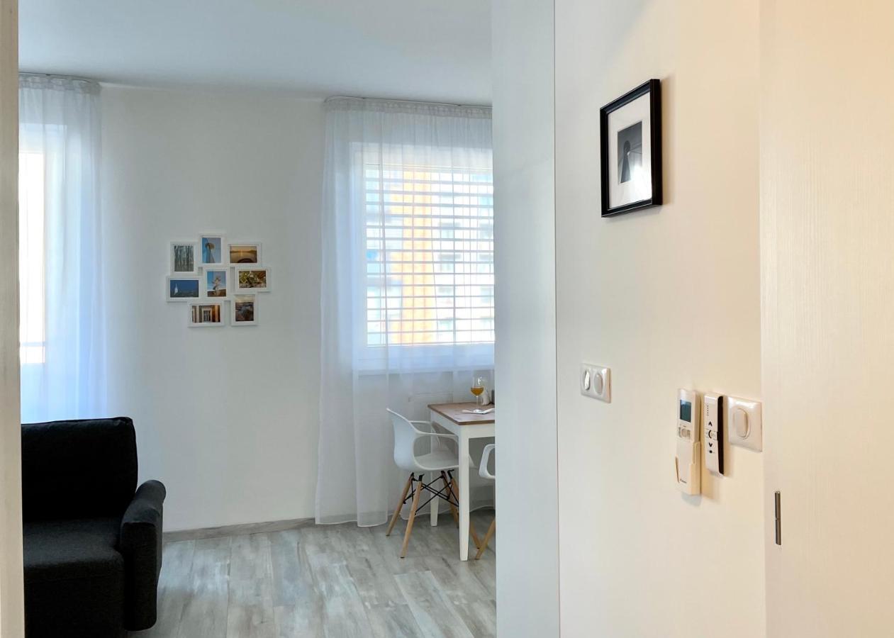 Stein Apartment Братислава Екстериор снимка
