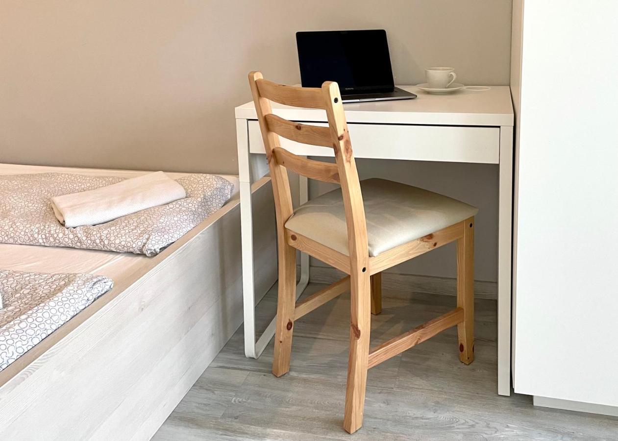 Stein Apartment Братислава Екстериор снимка